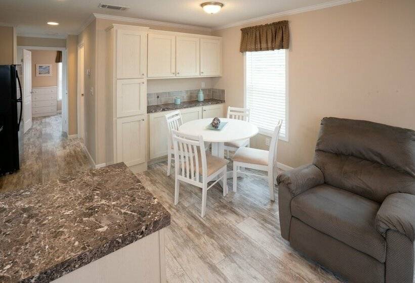 אתר נופש Baker Acres