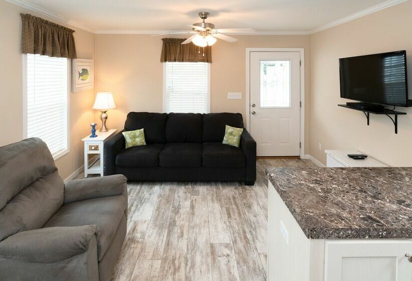 אתר נופש Baker Acres