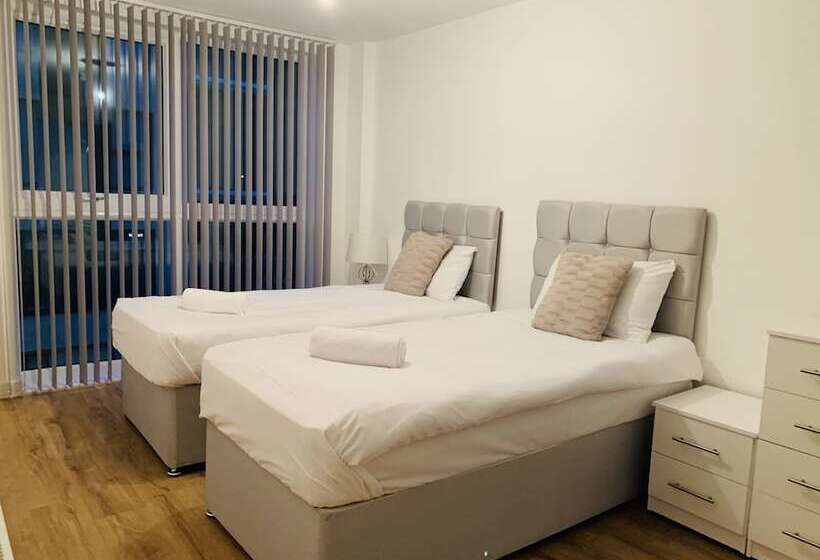 ベッドアンドブレックファースト Onyx Luxury Apartments