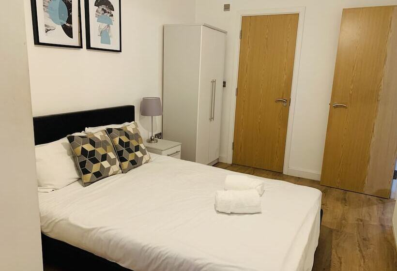 ベッドアンドブレックファースト Onyx Luxury Apartments