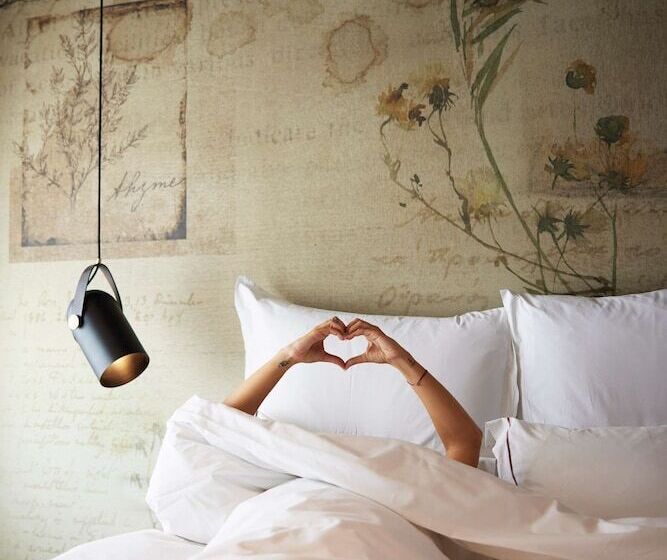 Anise, Aluma Hotels & Resorts