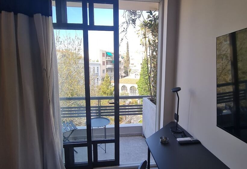 Cityzoe Athens Suites