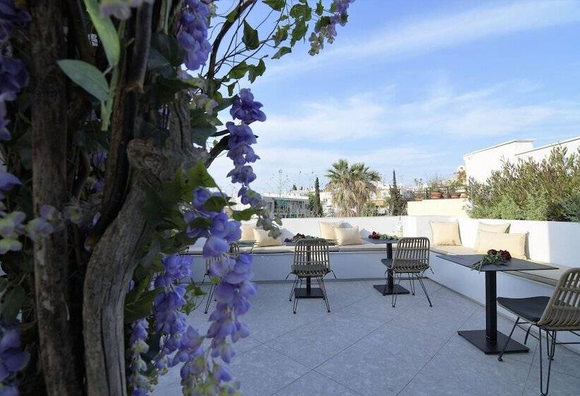 Cityzoe Athens Suites