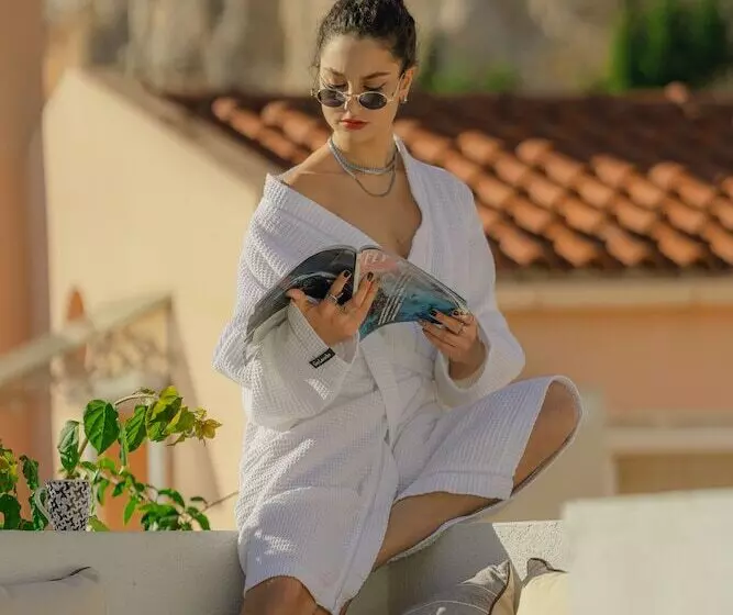 Cityzoe Athens Suites