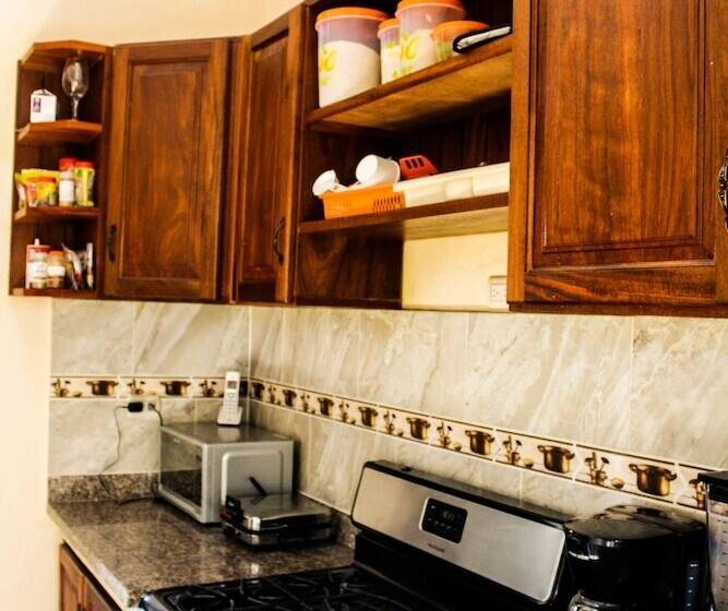 Colonial Charm Hostel