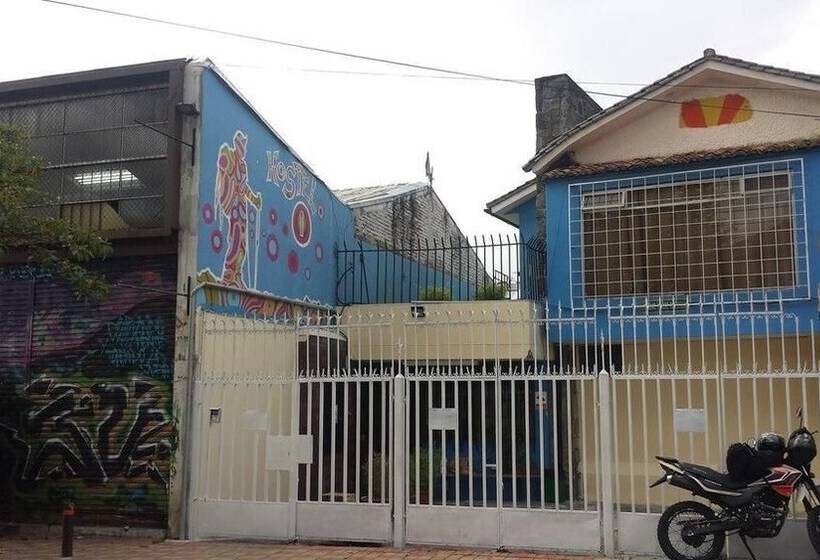 Color House Petitte   Hostel