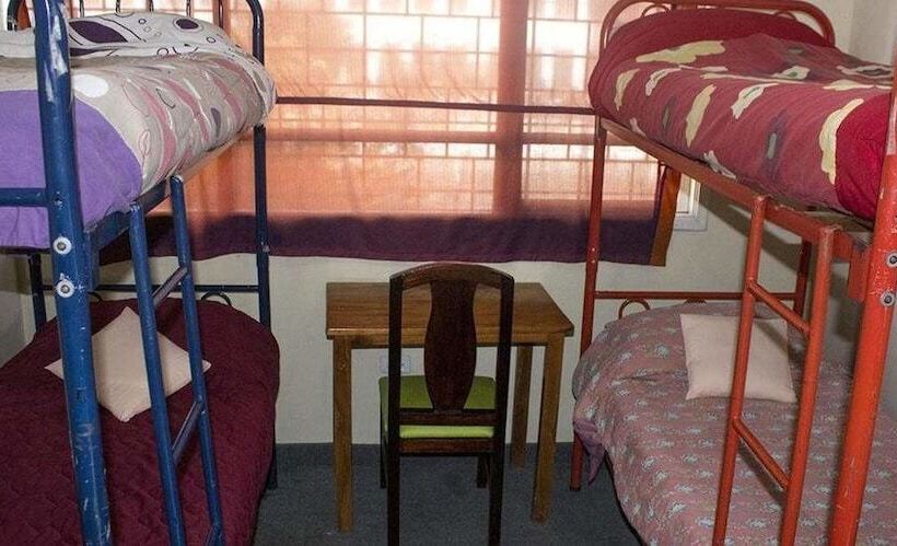 Color House Petitte   Hostel