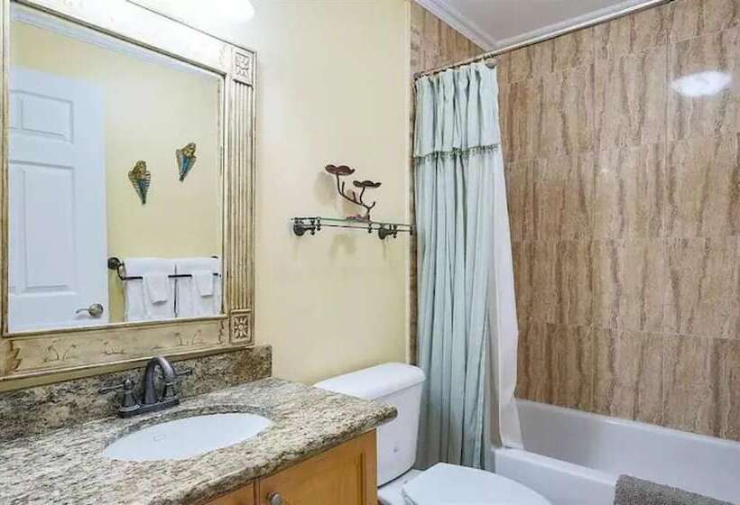 The Bc Resort On The Water