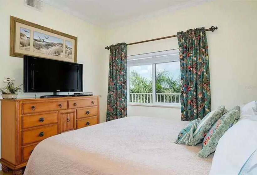 The Bc Resort On The Water