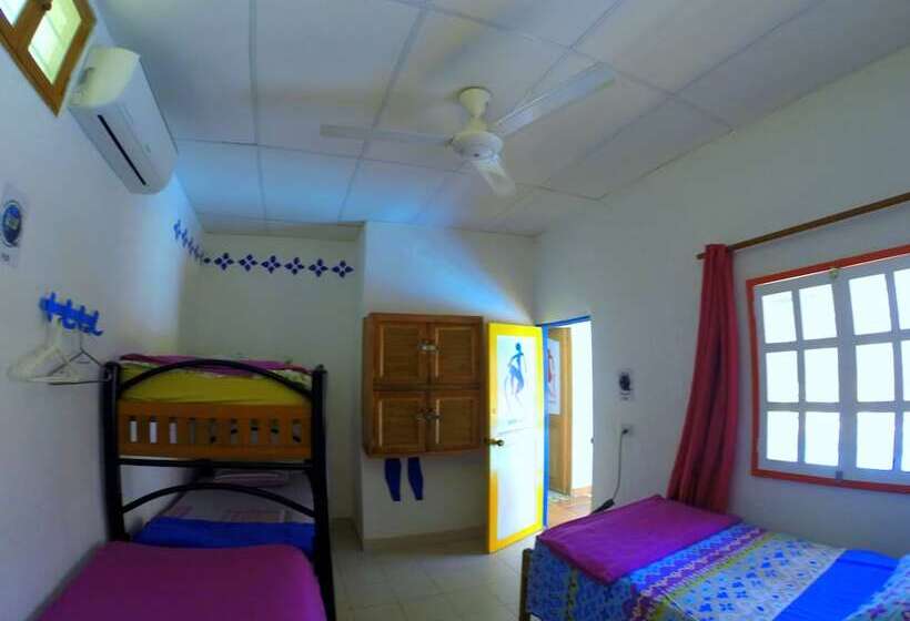 Divanga Hostel