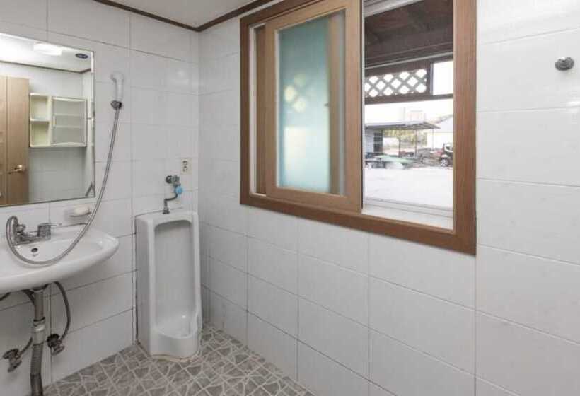 Eulwangri Beach Pension