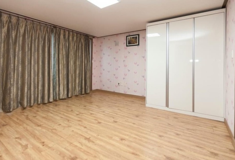 Eulwangri Beach Pension