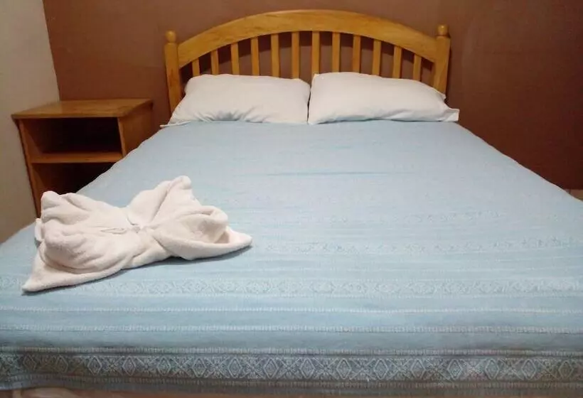 簡易ホテル Shagul