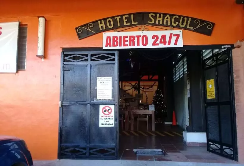 簡易ホテル Shagul