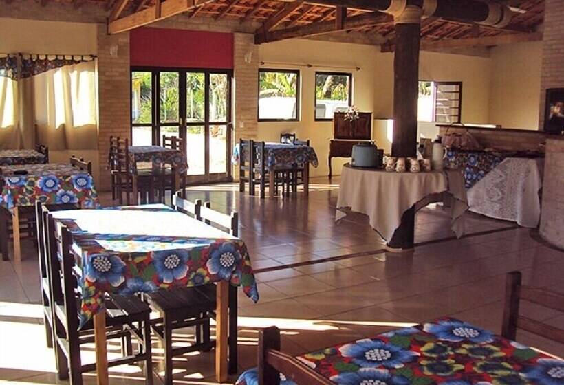 Отель Chalés Pousada Encantos Da Serra