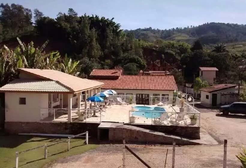 ホテル Chalés Pousada Encantos Da Serra