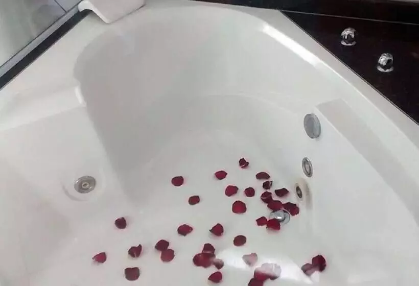 ホテル Chalés Pousada Encantos Da Serra