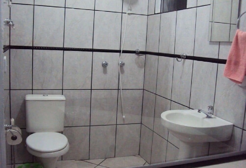 Отель Chalés Pousada Encantos Da Serra