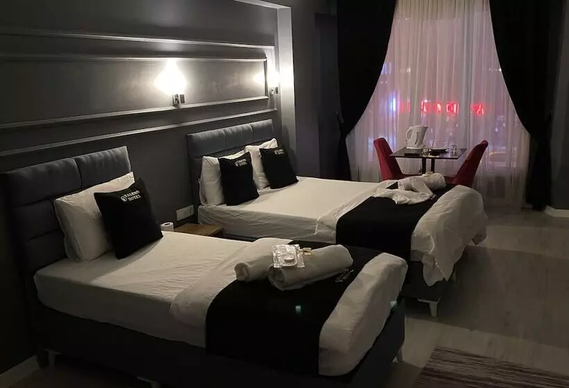 Hotelli Inalens Airport