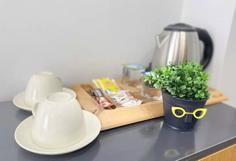 Hotelli Inalens Airport