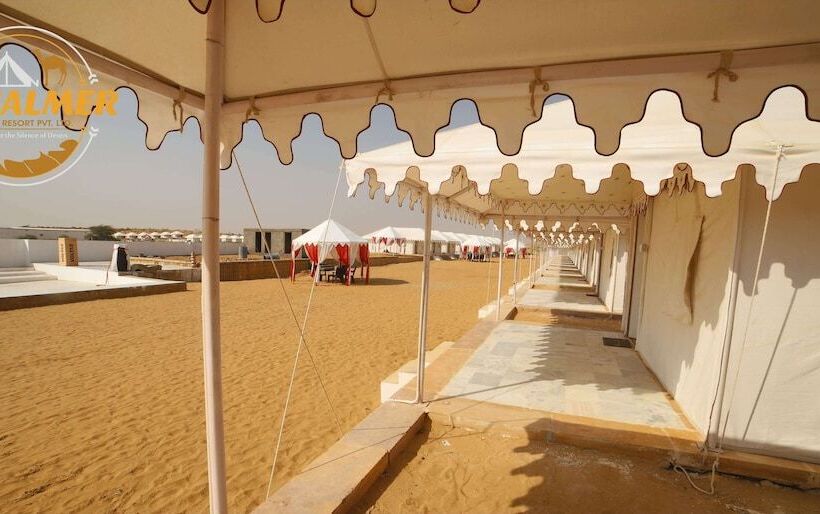 בית מלון כפרי Jaislamer Desert Resort
