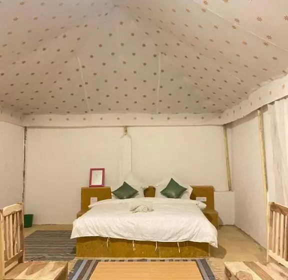 ホテル Tokyo Desert Camp
