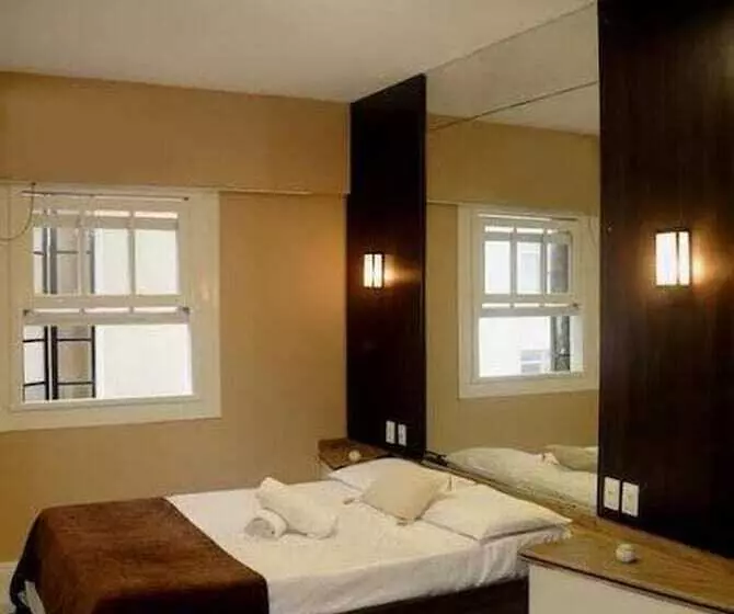 Living Hotel Express Rj