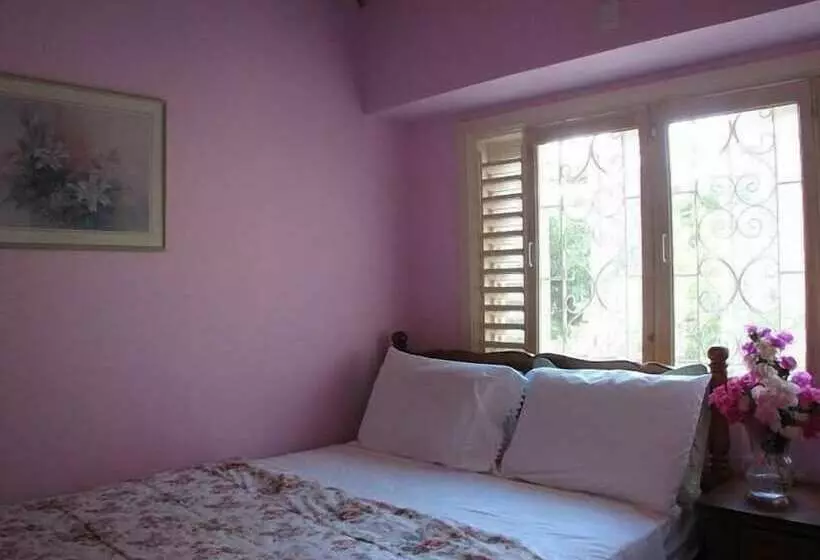 پانسیون Casabella Bed And Breakfast