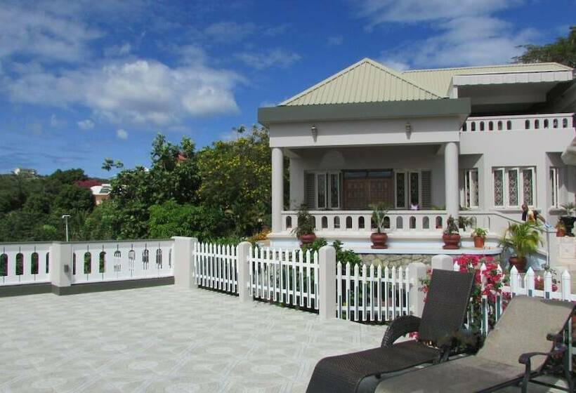 پانسیون Casabella Bed And Breakfast