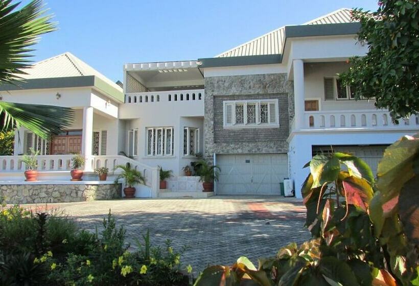 پانسیون Casabella Bed And Breakfast