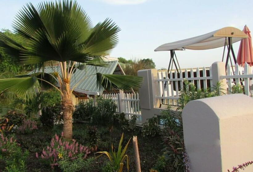 پانسیون Casabella Bed And Breakfast