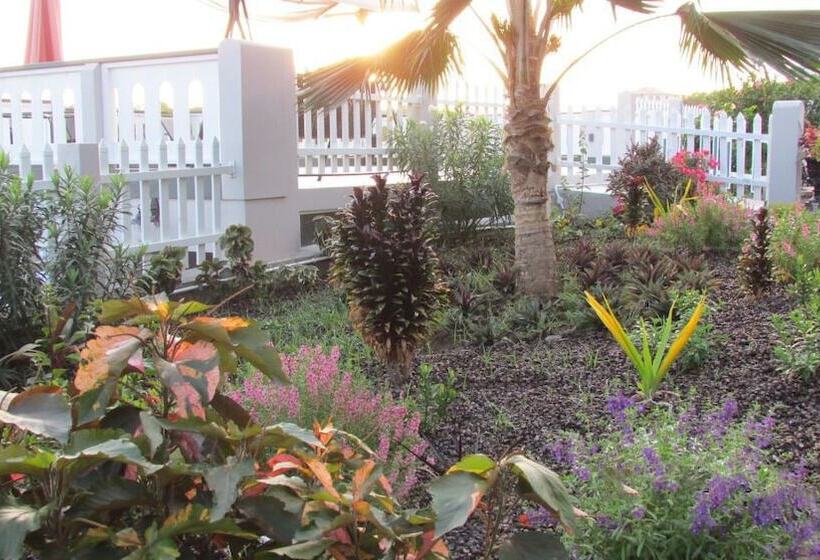 پانسیون Casabella Bed And Breakfast