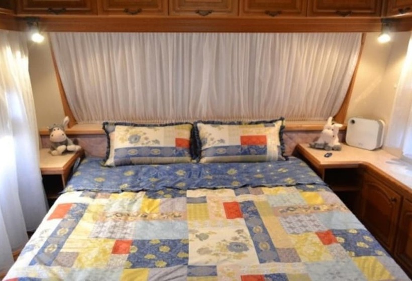 Panzió Daebudo Caravan Land