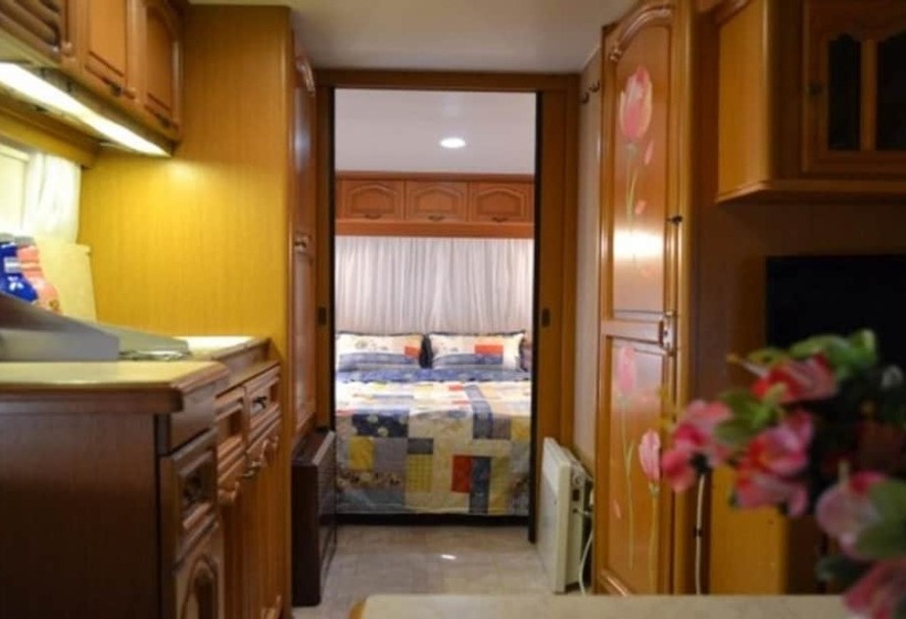 Panzió Daebudo Caravan Land