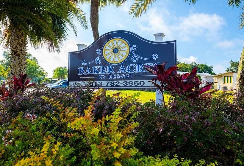 אתר נופש Baker Acres