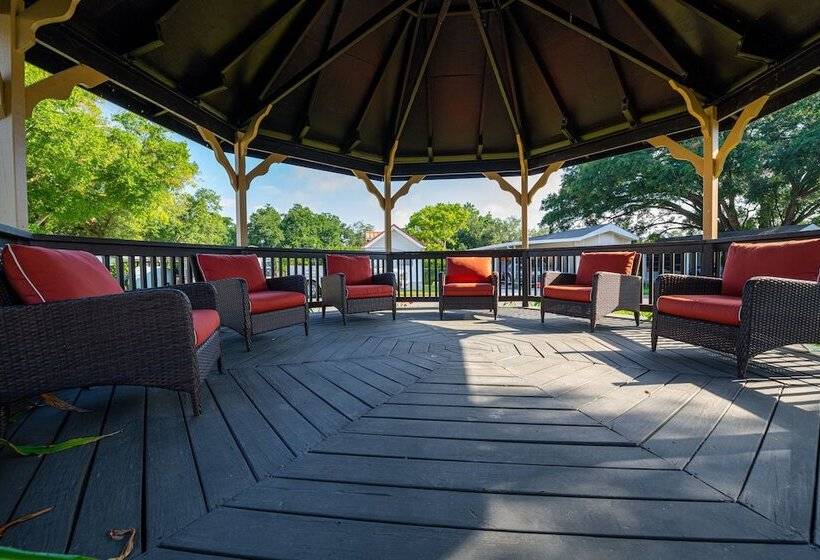 אתר נופש Baker Acres