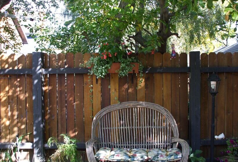 River Wynde Executive B&b