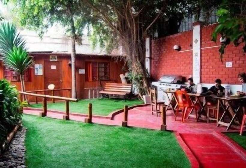 The Point Lima Hostel