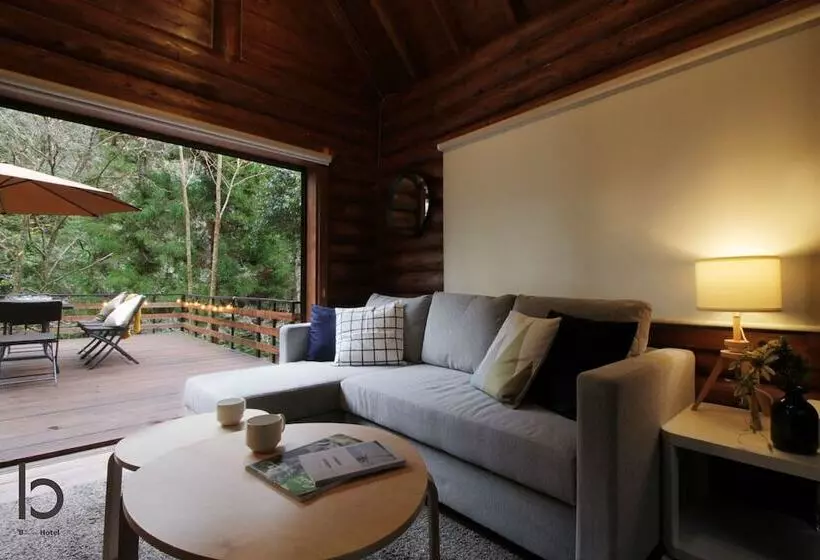 Yoshiwa House
