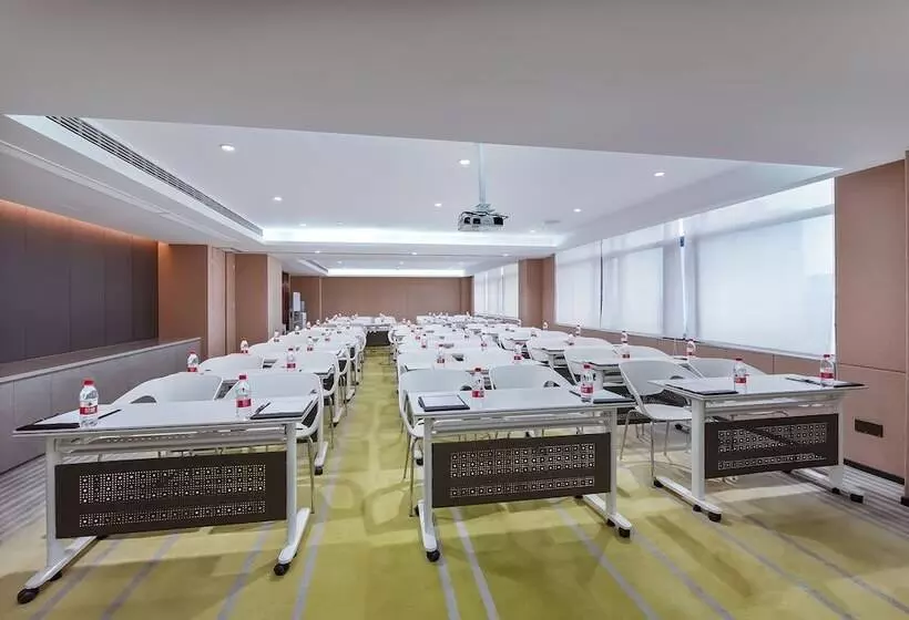 Hotelli Ibis Styles Suzhou Sports Center