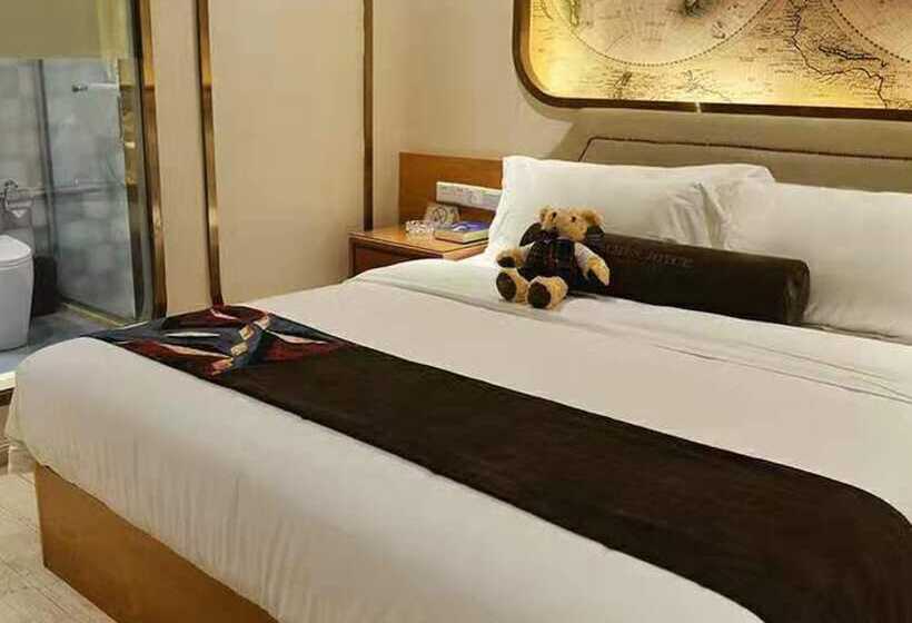 Отель James Joyce Coffetel Dali Zhicheng