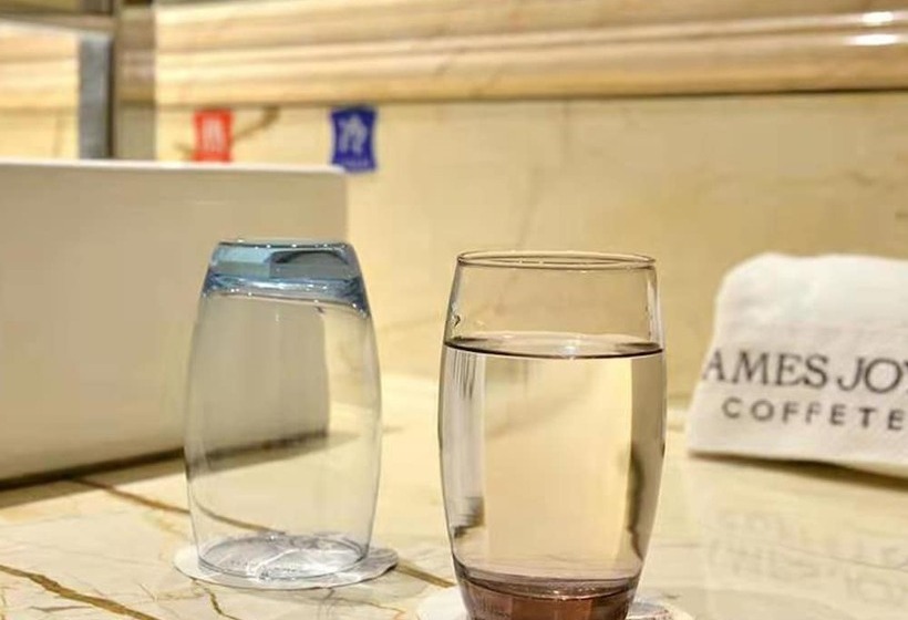 Отель James Joyce Coffetel Dali Zhicheng