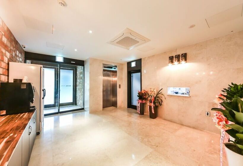 Motel Daegu Gyeongbuk University Bridge