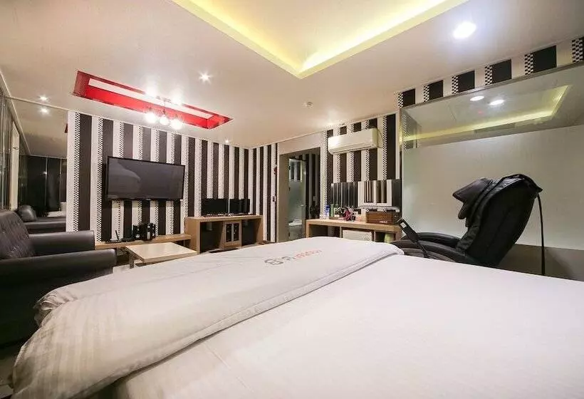 مُتل Daegu Jukjeon B&b