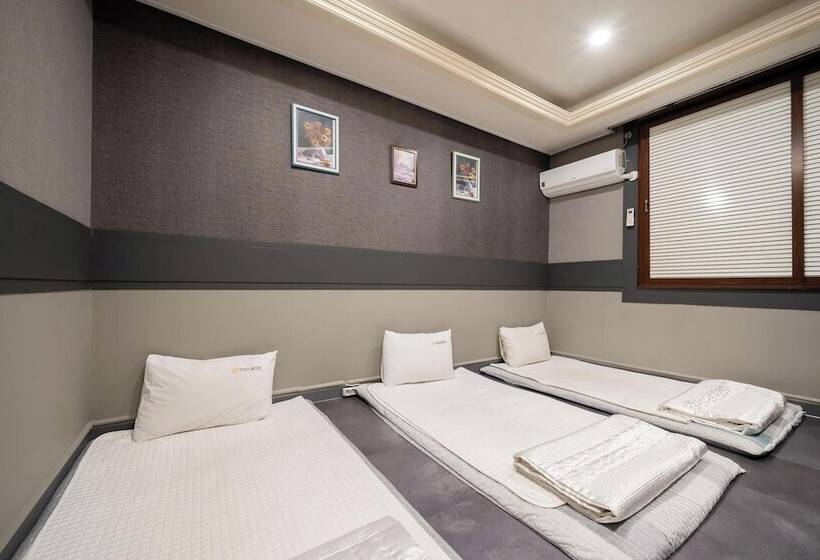 مُتل Gwangju Chungjangro Regency