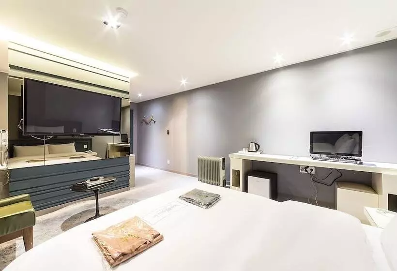 モーテル Incheon  Circle