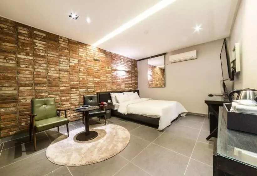 モーテル Incheon  Circle