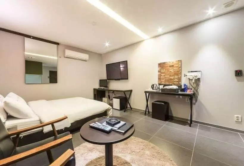 モーテル Incheon  Circle