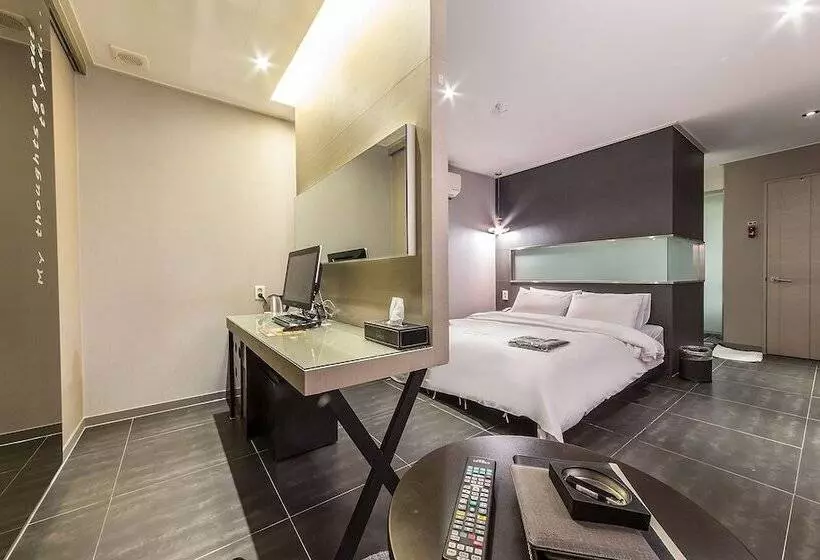 モーテル Incheon  Circle