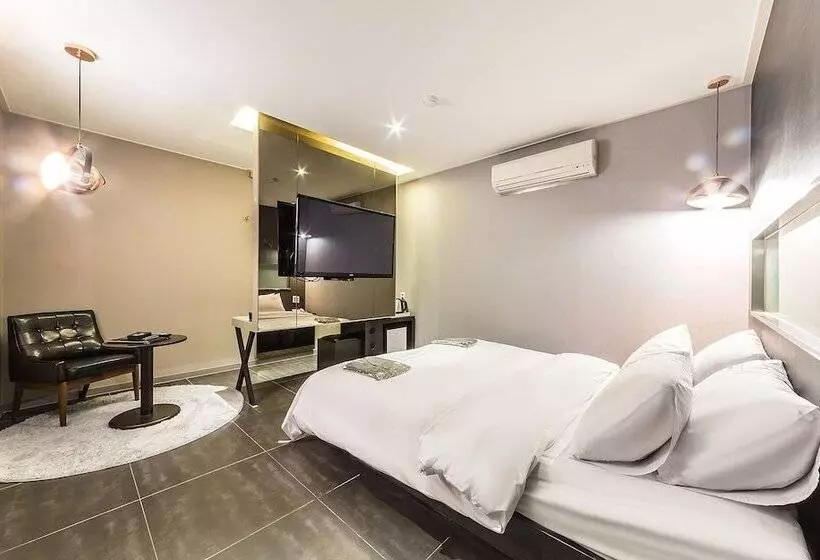 モーテル Incheon  Circle